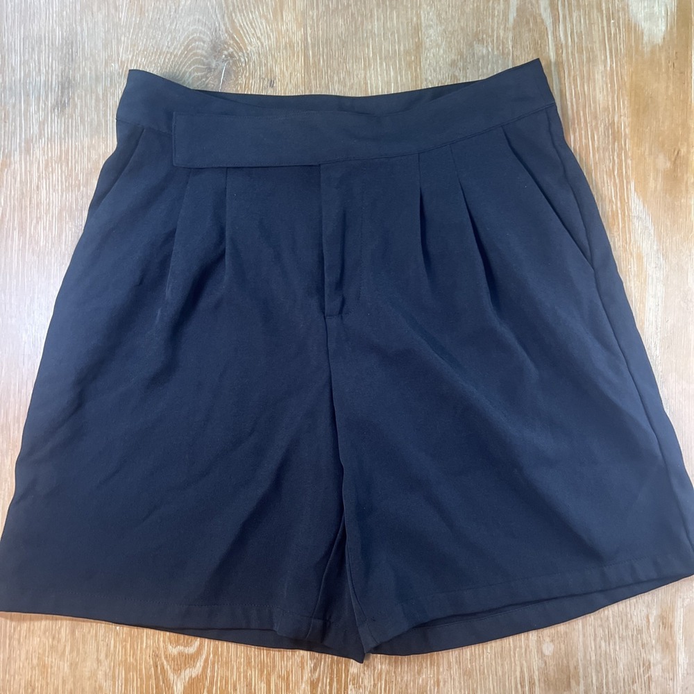 Future Collective Trouser Shorts Womens Size 8 Black High Waisted Contemporary